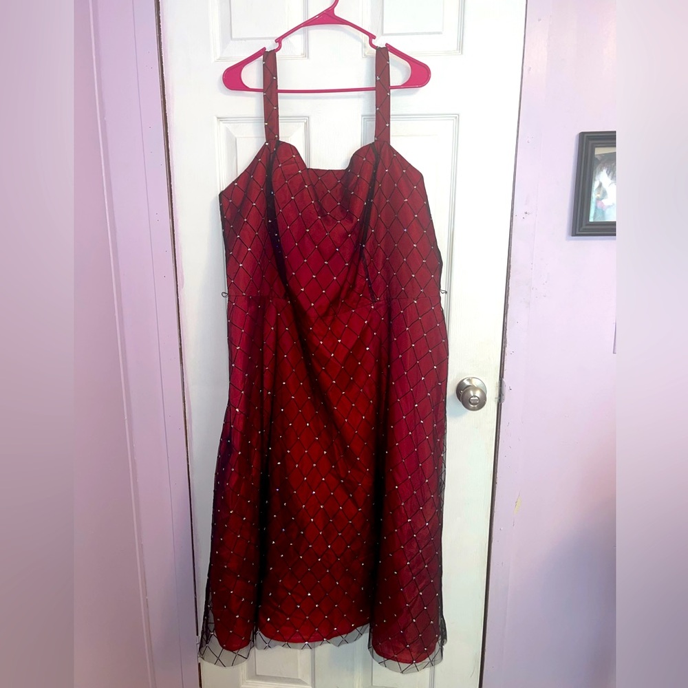 Jessica Howard Y2K Red and Black Dress